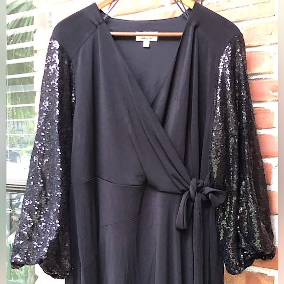 Signature by Robbie Bee Sequined Sleeve Wrap Tie Dress Size 2X - Picture 4 of 12